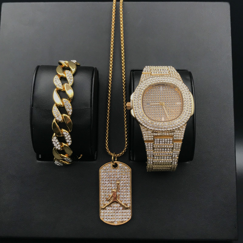 Luxury Hip Hop Diamond Set with Basketball Pendant Necklace